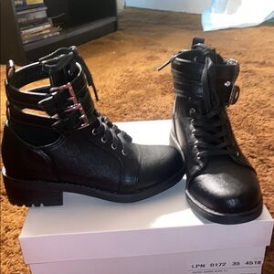 Just Fab Black Leather Ankle Boots